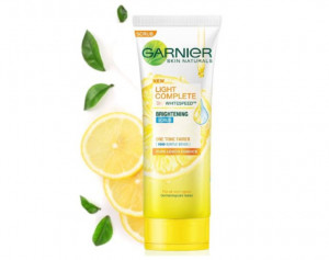 Garnier Skin Naturals Light Complete Brightening Scrub 100ml