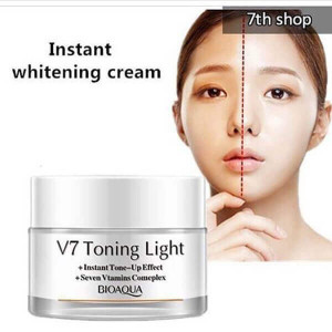 Bioaqua V7 Whitening Day Cream Face Cream